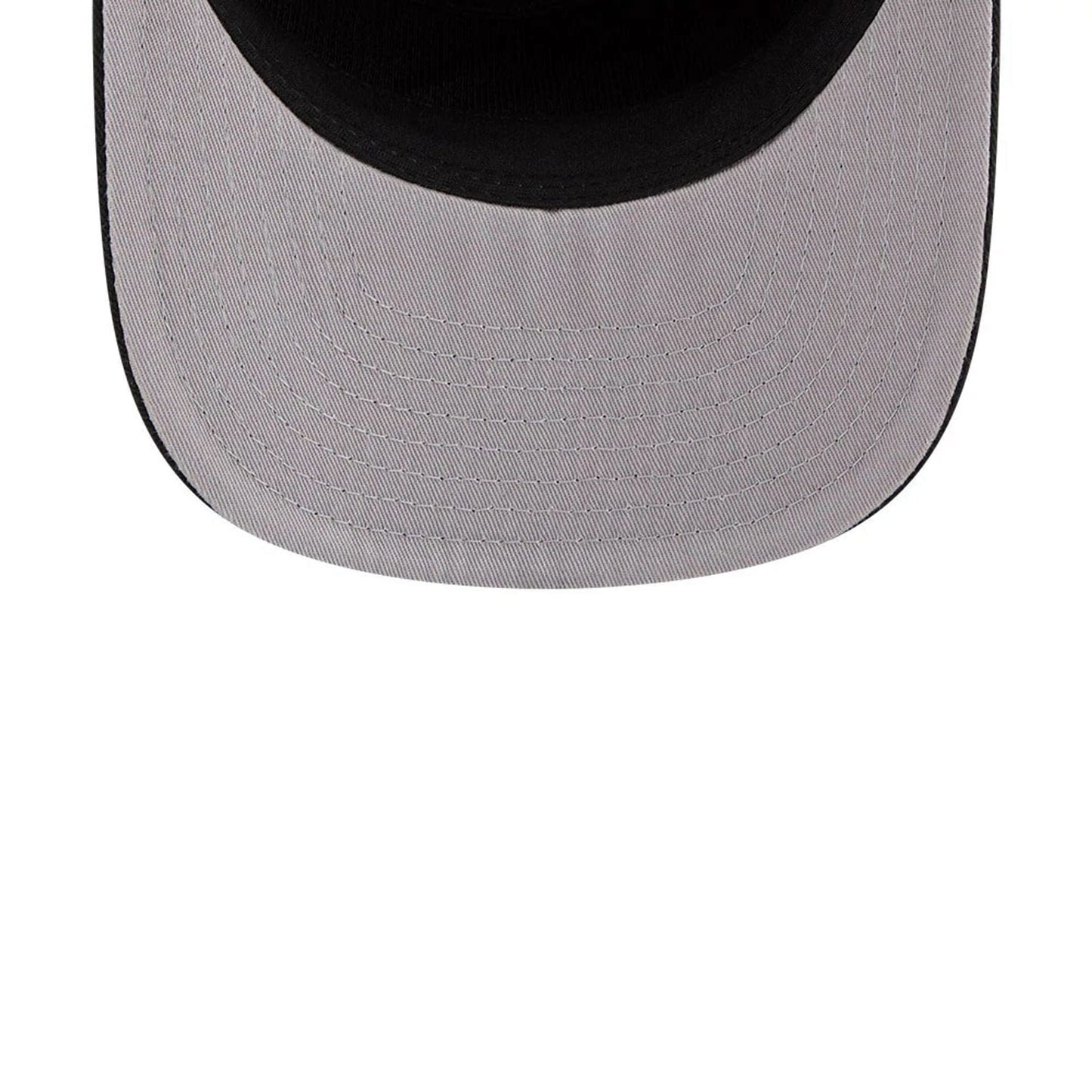 Pictured is this MLB Nylon Chicago White Sox 19TWENTY cap in black. 2