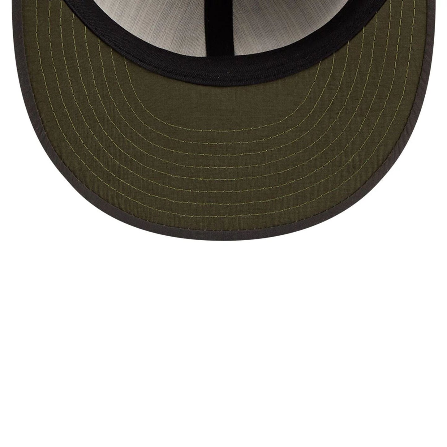 Pictured is this MLB Nylon New York Mets Retro Crown 9FIFTY cap in black. 3