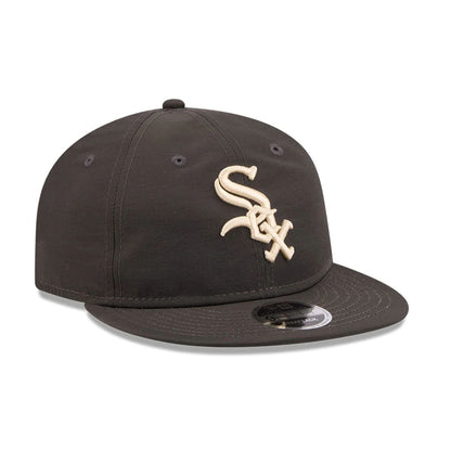 Pictured is this MLB Nylon Chicago White Sox Retro Crown 9FIFTY cap in black. 4