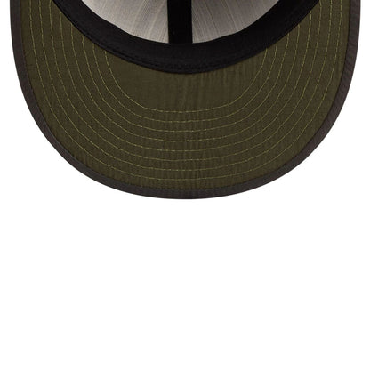 Pictured is this MLB Nylon Atlanta Braves Retro Crown 9FIFTY cap in black. 7