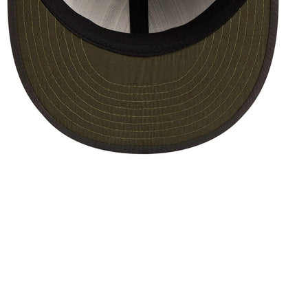 Pictured is this MLB Nylon Atlanta Braves Retro Crown 9FIFTY cap in black. 7