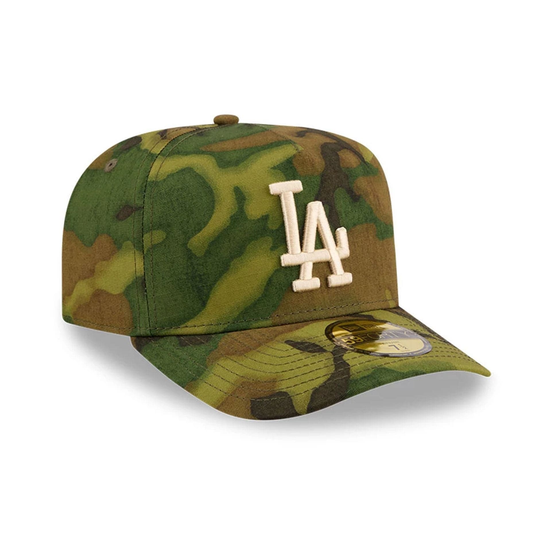 Pictured is this MLB Ripstop LA Dodgers 59FORTY A-Frame Fitted cap in camo. 4