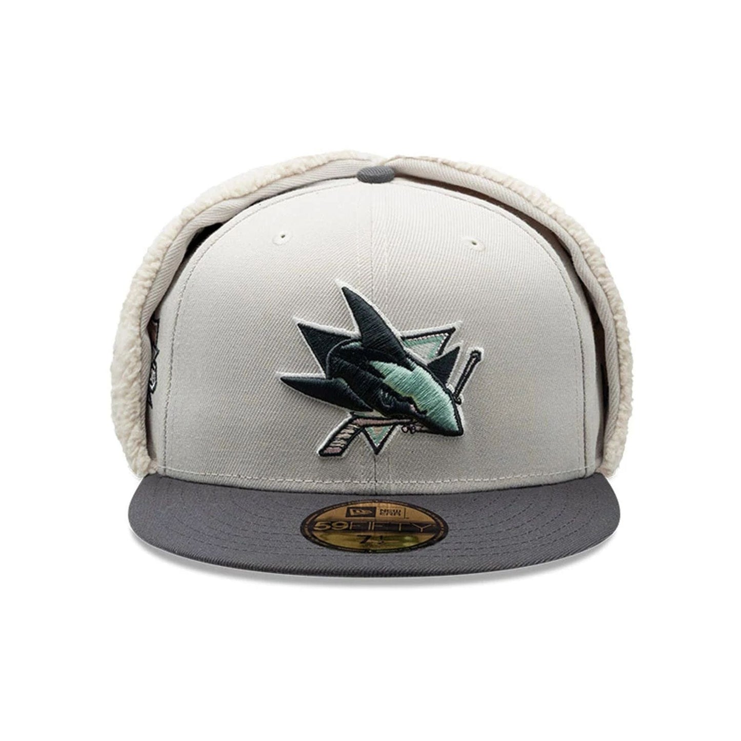Pictured is this NHL Patch San Jose Sharks Dogear 59FIFTY Fitted cap in light beige. 3