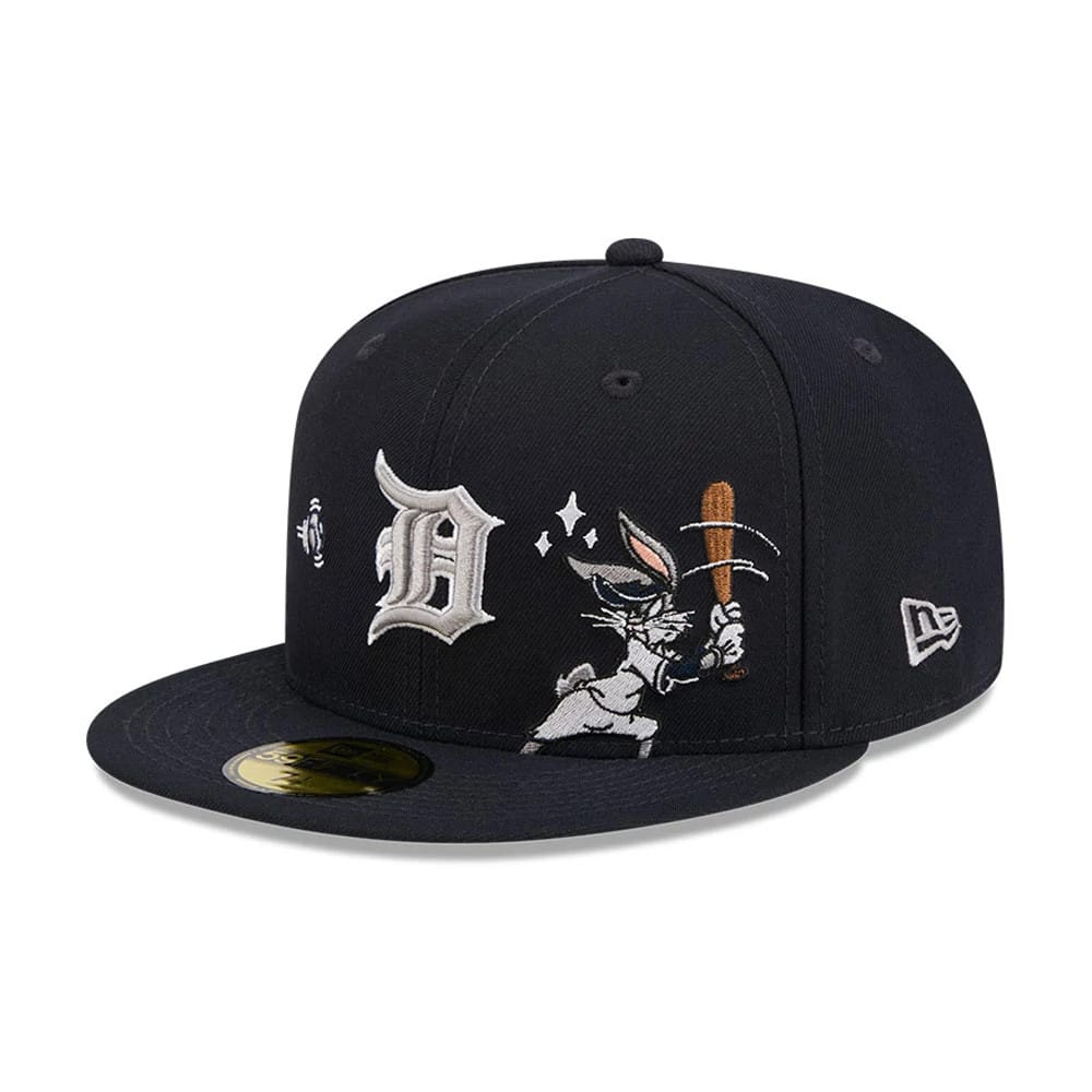 Pictured is this MLB X Looney Tunes Bugs Bunny Detroit Tigers 59FIFTY Fitted cap in navy. 5