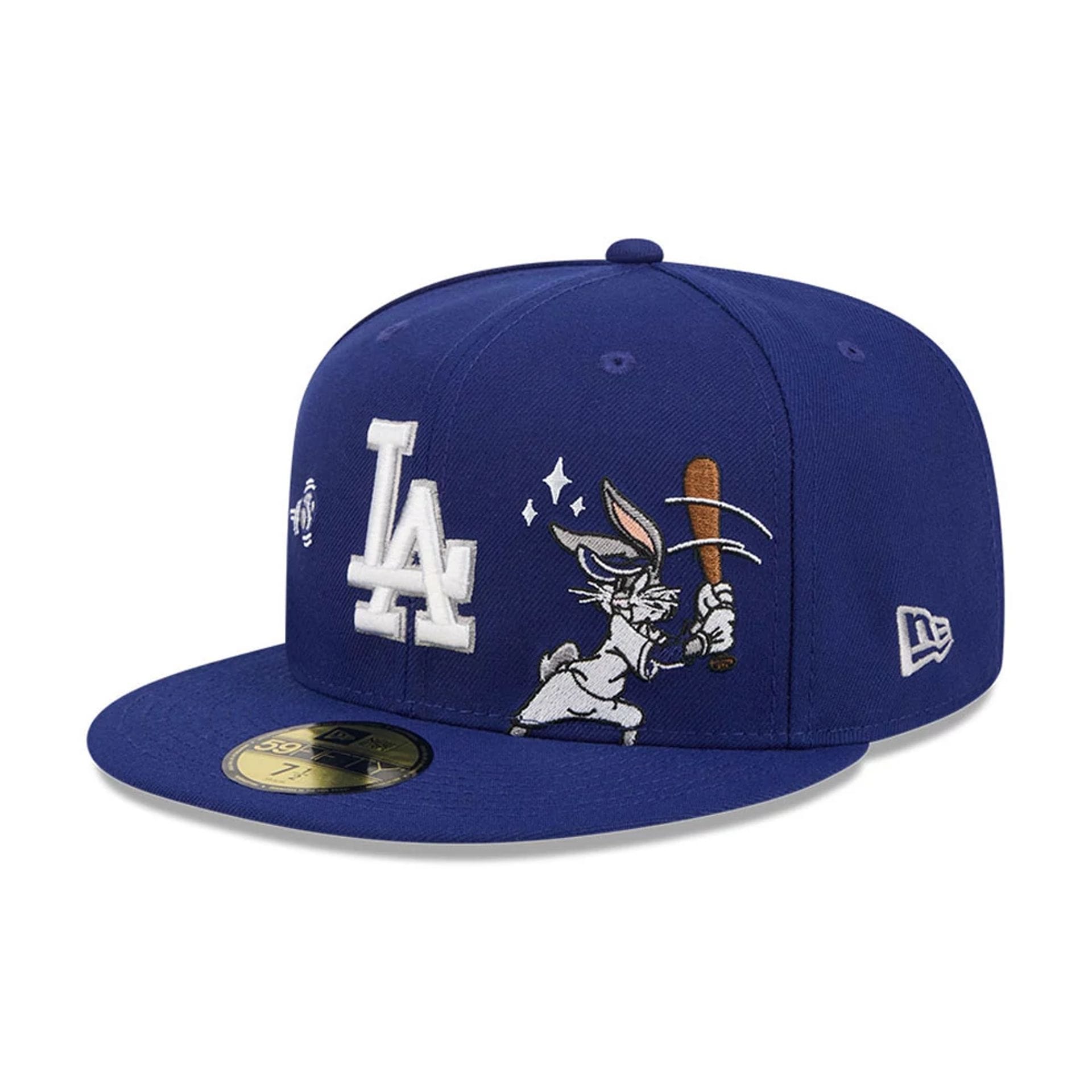 Pictured is this MLB X Looney Tunes Bugs Bunny LA Dodgers 59FIFTY Fitted cap in dark blue. 4