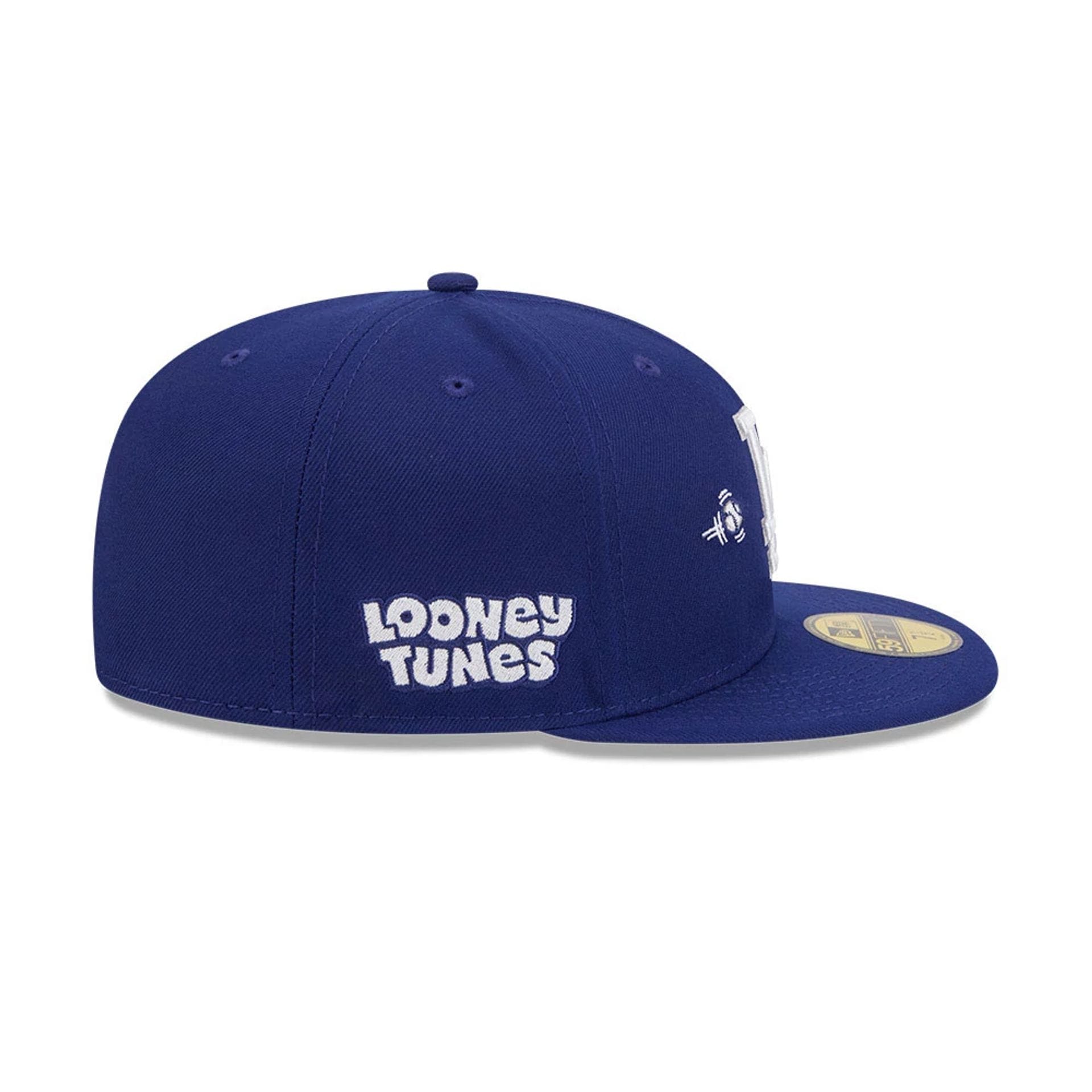 Pictured is this MLB X Looney Tunes Bugs Bunny LA Dodgers 59FIFTY Fitted cap in dark blue. 6