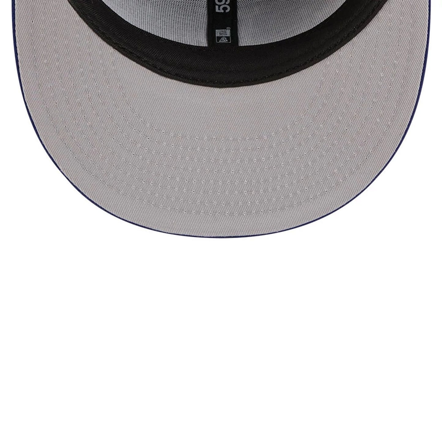 Pictured is this MLB X Looney Tunes Bugs Bunny LA Dodgers 59FIFTY Fitted cap in dark blue. 2