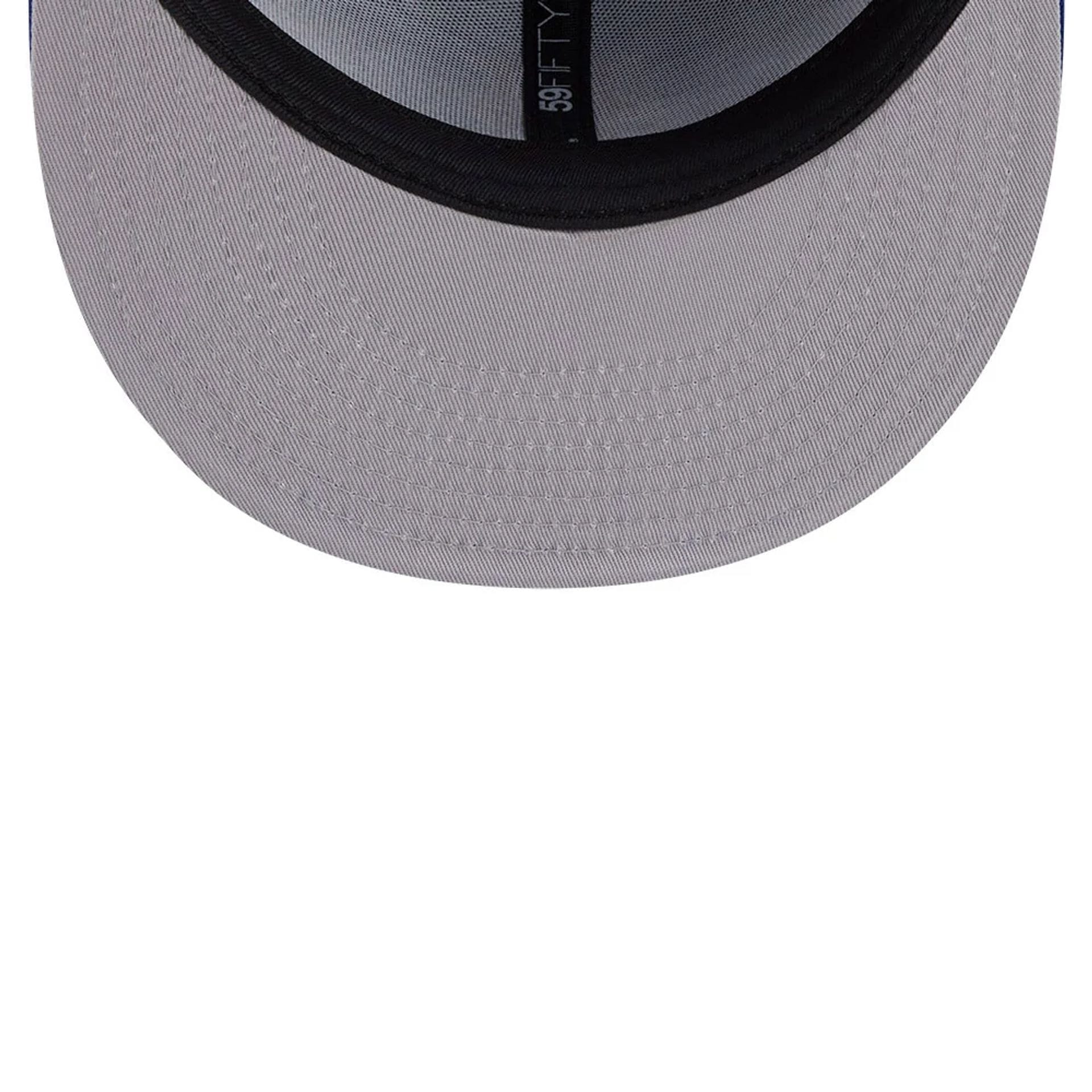 Pictured is this MLB X Looney Tunes Bugs Bunny New York Mets 59FIFTY Fitted cap in blue. 2