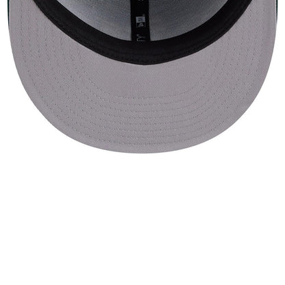 Pictured is this MLB X Looney Tunes Bugs Bunny Athletics 59FIFTY Fitted cap in dark green. 2