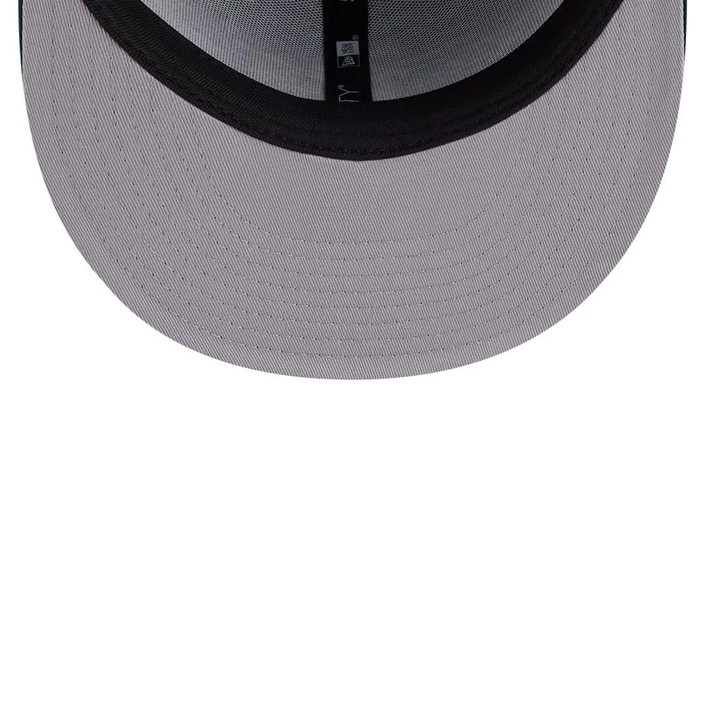 Pictured is this MLB X Looney Tunes Bugs Bunny Athletics 59FIFTY Fitted cap in dark green. 2