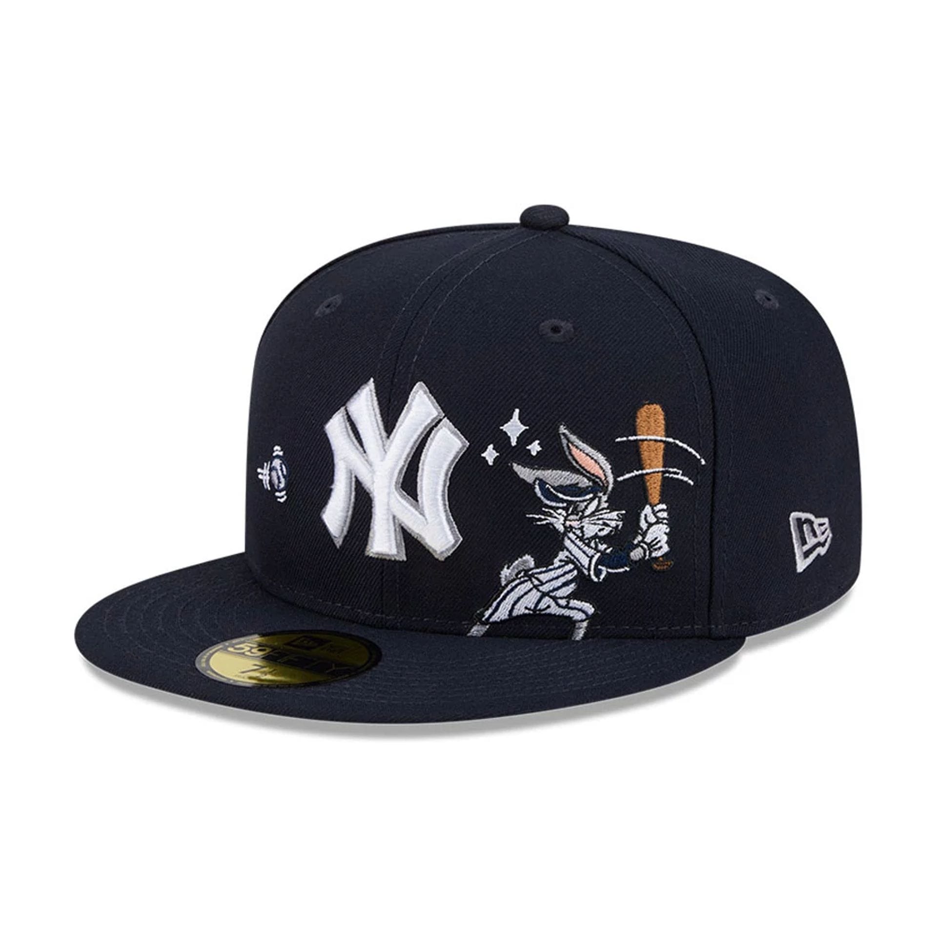 Pictured is this MLB X Looney Tunes Bugs Bunny New York Yankees 59FIFTY Fitted cap in navy. 1