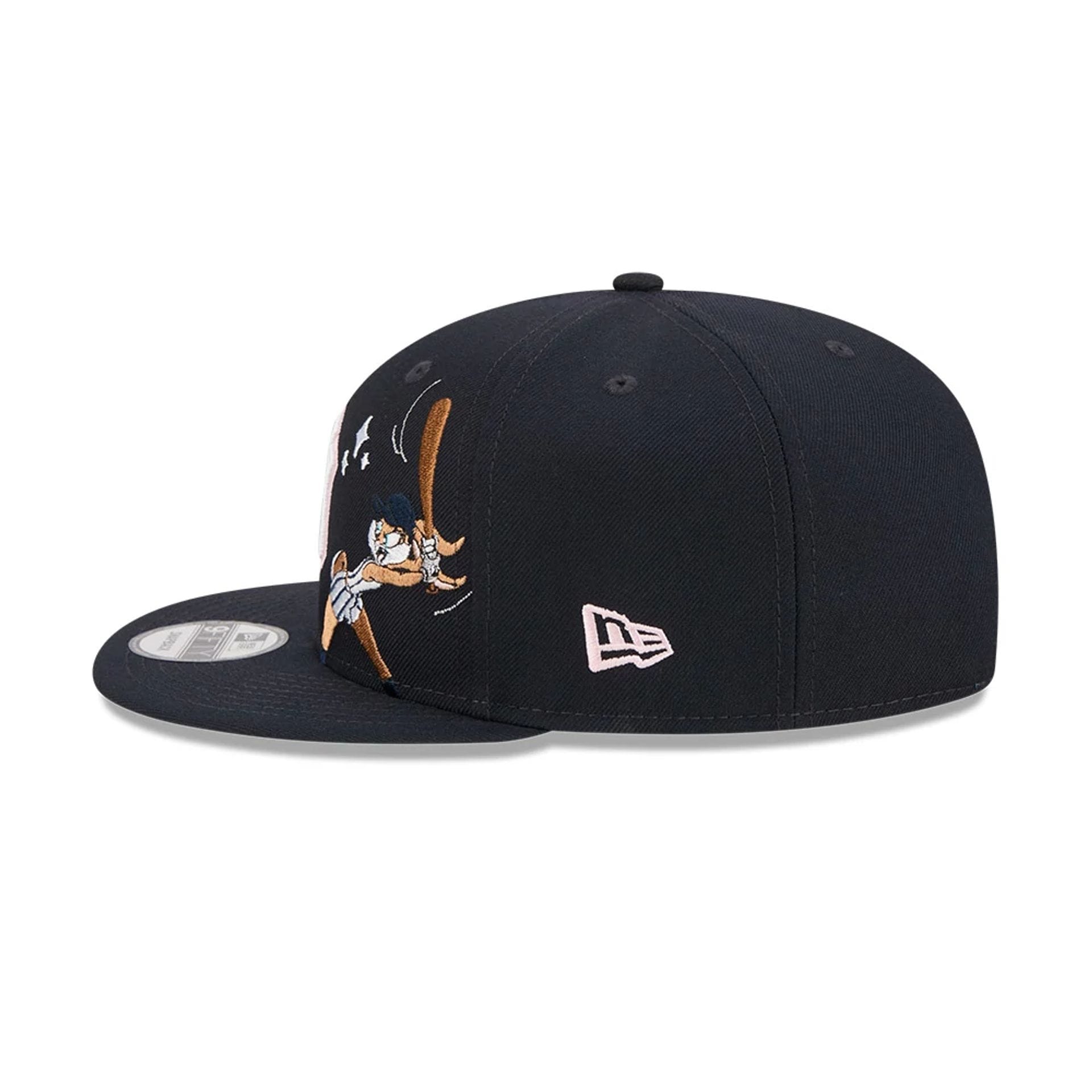 Pictured is this MLB X Looney Tunes Lola Bunny New York Yankees 9FIFTY Snapback Adjustable cap in navy. 7