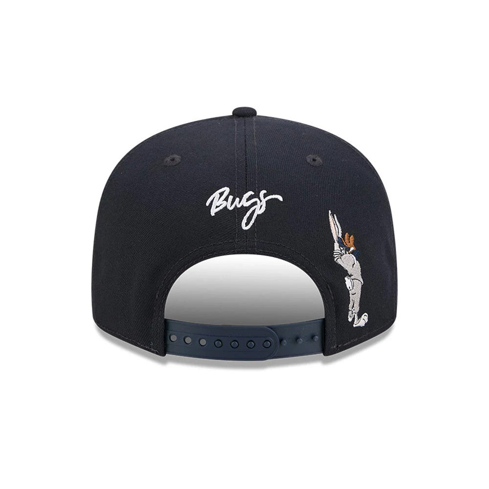 Pictured is this MLB X Looney Tunes Bugs Bunny New York Yankees 9FIFTY Snapback Adjustable cap in navy. 5