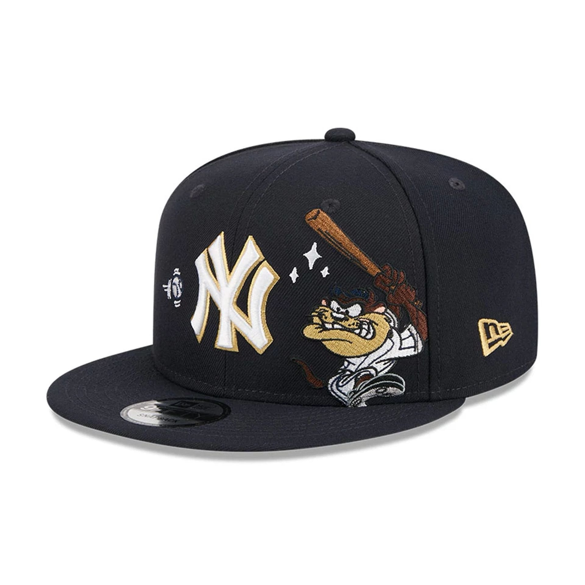Pictured is this MLB X Looney Tunes Taz New York Yankees 9FIFTY Snapback Adjustable cap in navy. 1