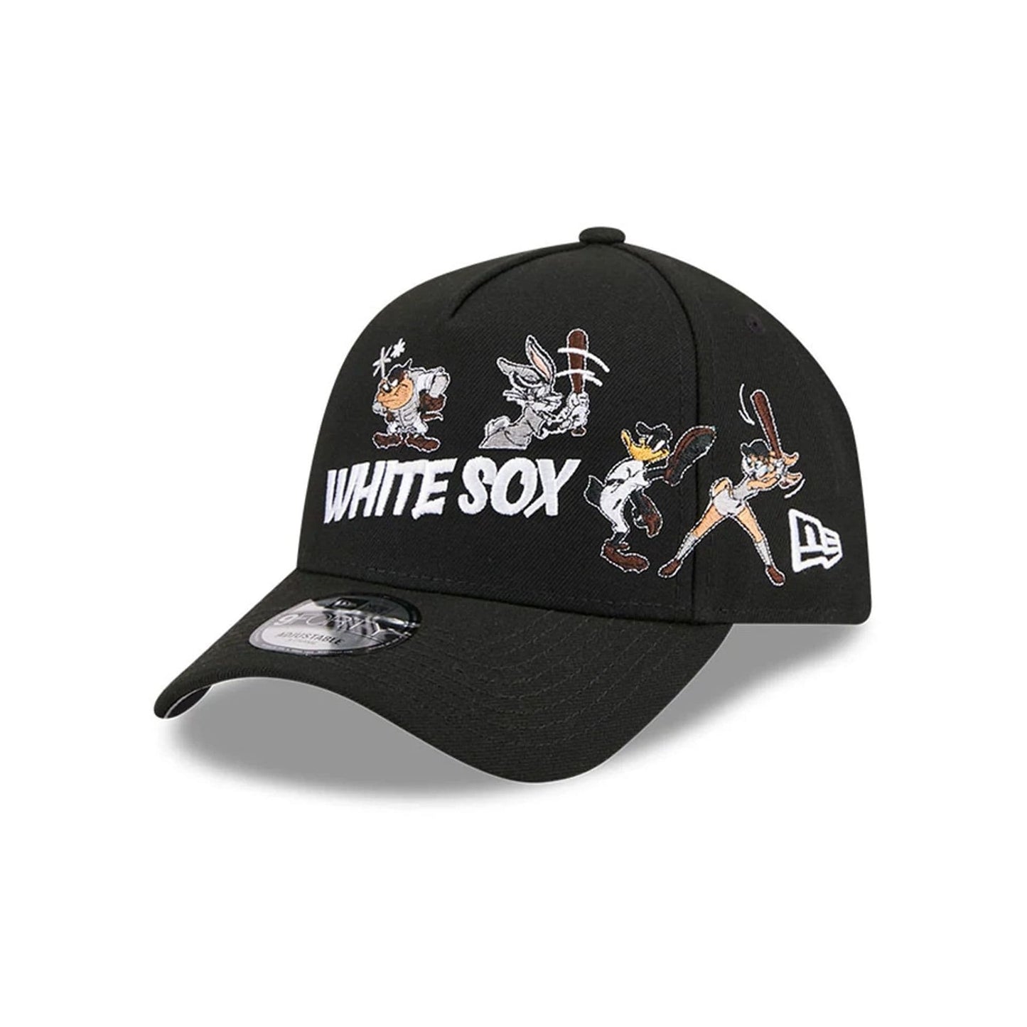 Pictured is this MLB X Looney Tunes Chicago White Sox 9FORTY A-Frame Adjustable cap in black. 4
