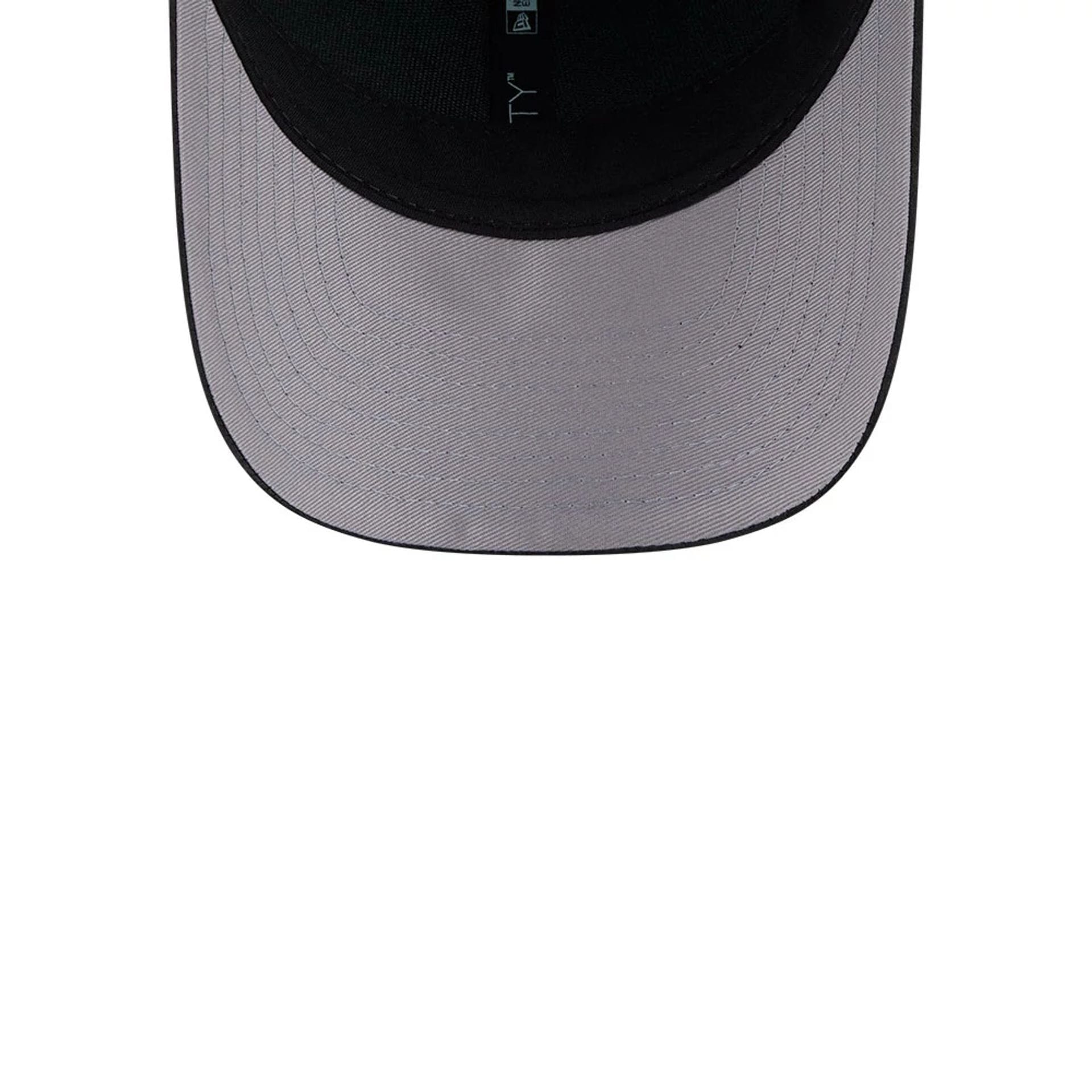 Pictured is this WNBA Draft 2026 New York Liberty 9FORTY M-Crown cap in black. 2