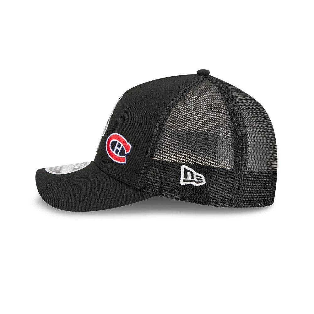 Maple Leafs NHL Stanley Cup Black New Era 9FORTY M-Crown A-Frame Trucker Adjustable Cap, side view showing the red and blue logo embroidered on the front panel, a black curved visor with a 9FORTY size sticker.