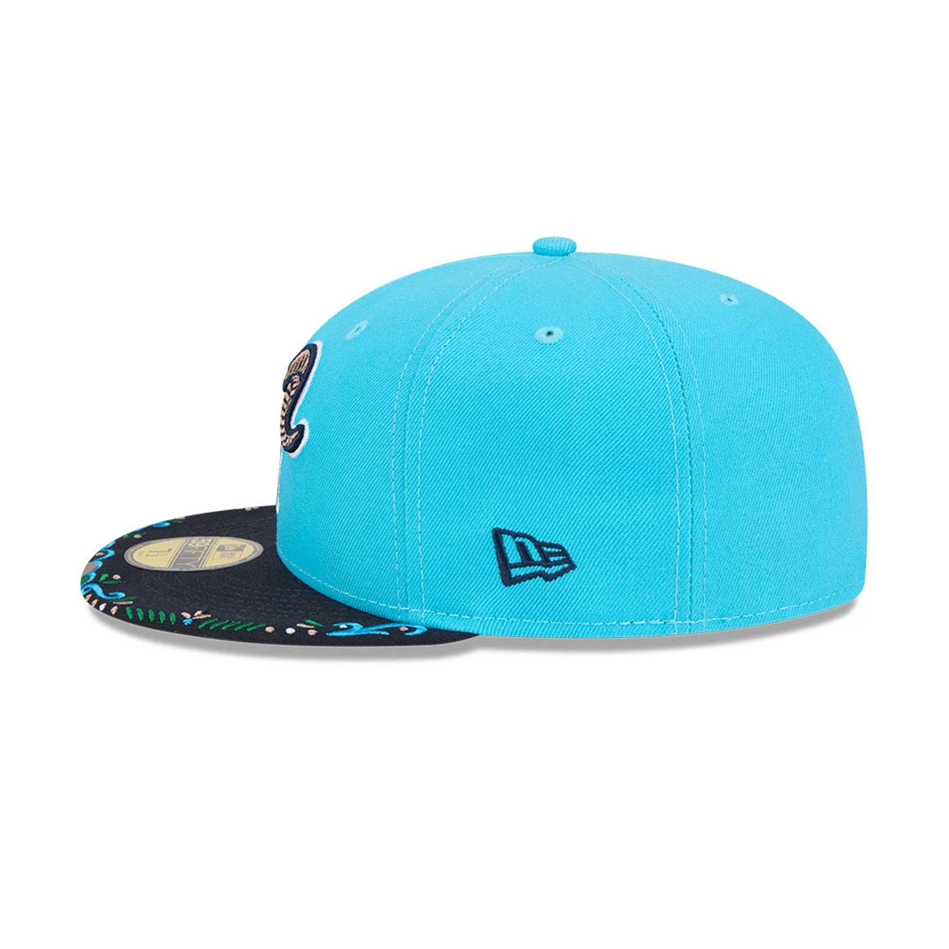 Pictured is this MiLB La Copa 2026 Hartford Yard Goats 59FIFTY Fitted cap in bright blue. 5