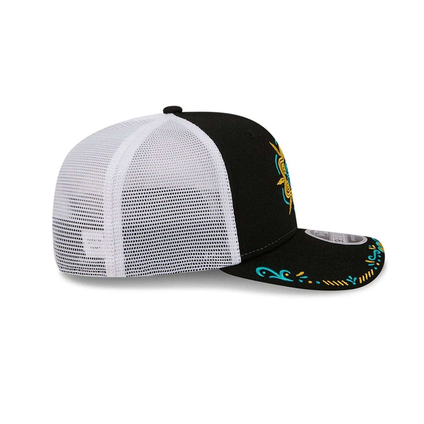 Pictured is this MiLB La Copa 2026 Buffalo Bisons 9SEVENTY Stretch Snap cap in black. 6