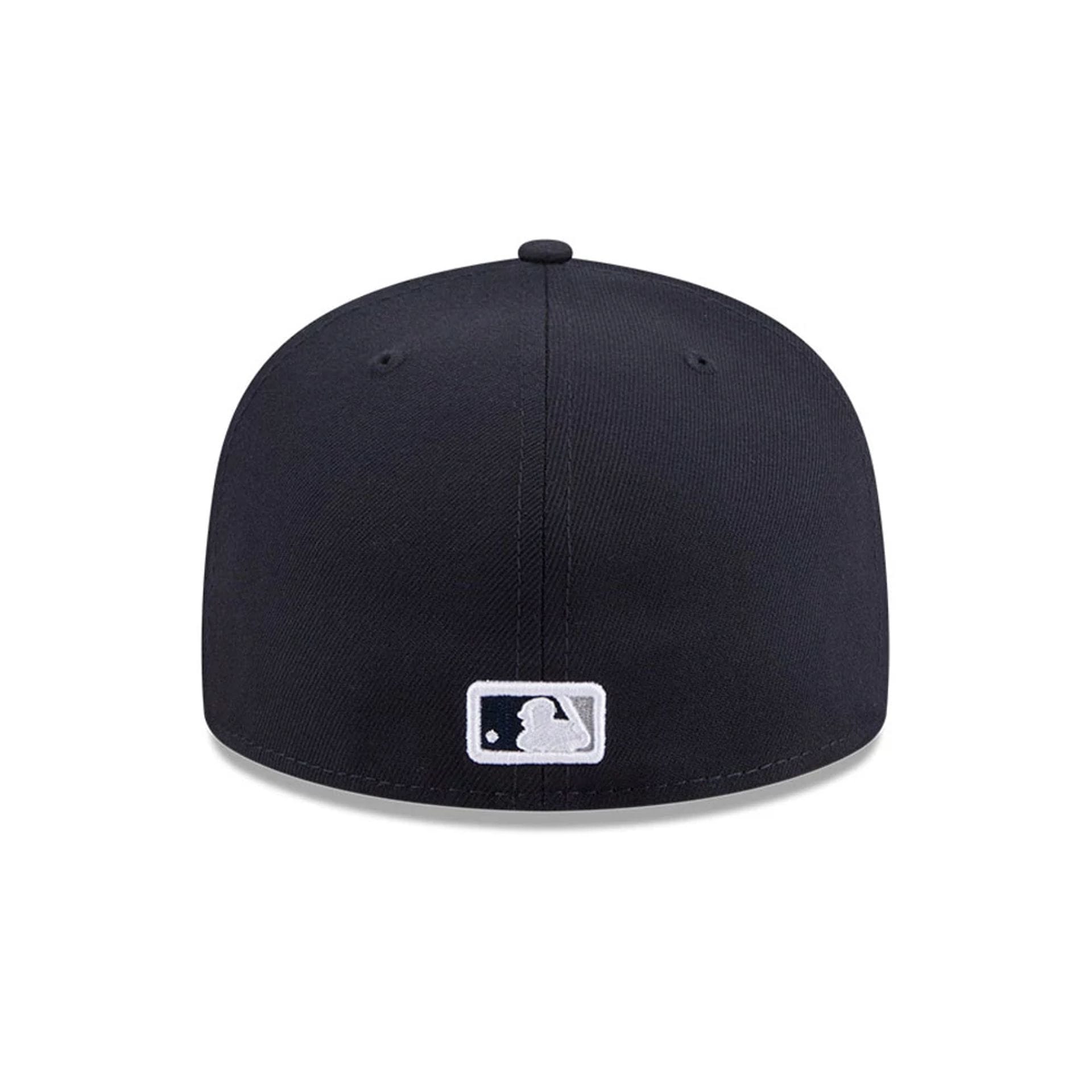 Pictured is this MLB Jackie Robinson New York Yankees 59FIFTY Fitted cap in navy. 6
