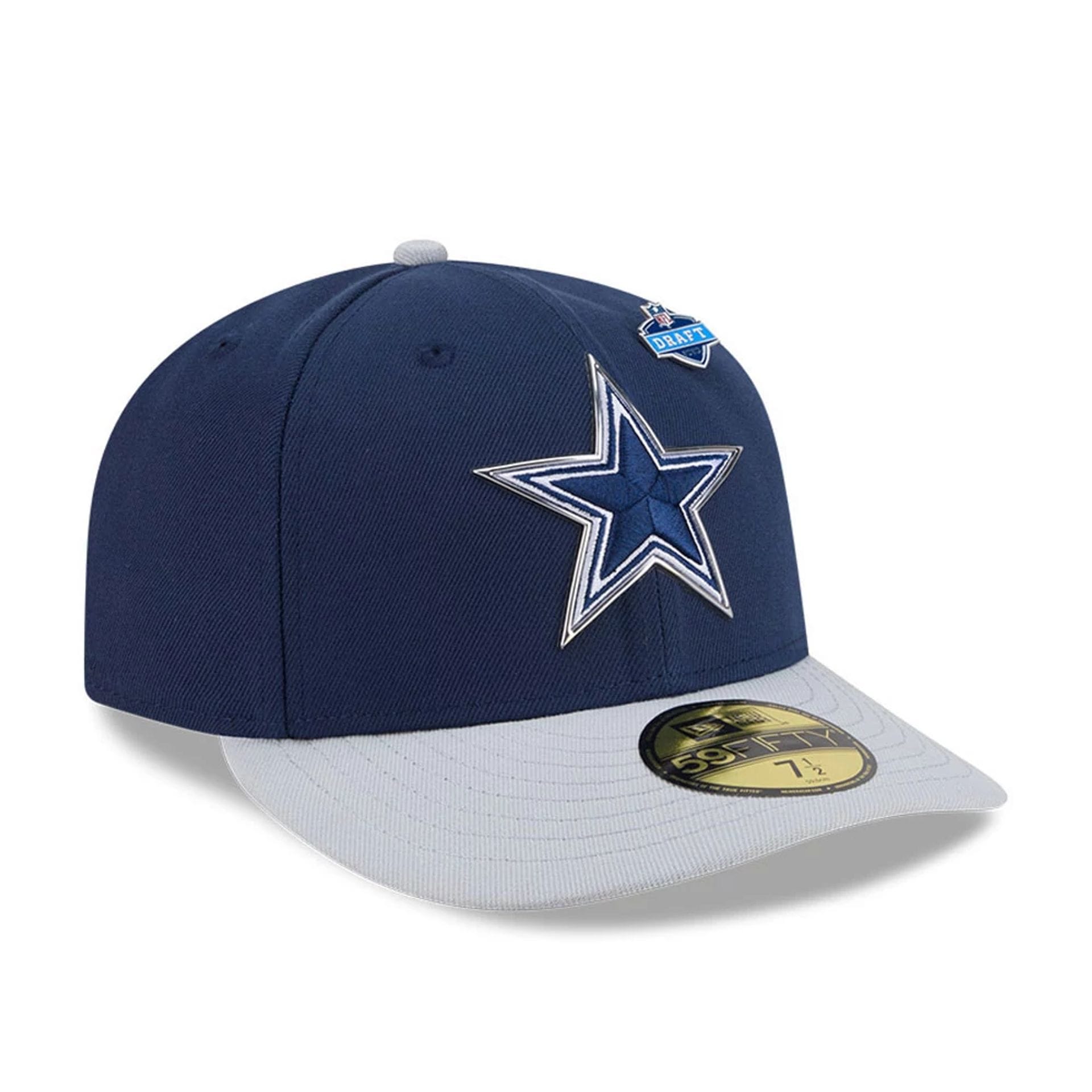Pictured is this NFL Draft 2026 Dallas Cowboys 59FIFTY Fitted cap in dark blue. 4