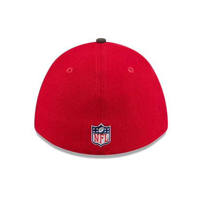 Pictured is this NFL Draft 2026 Tampa Bay Buccaneers 39THIRTY M-Crown Stretch Fit cap in red. 7
