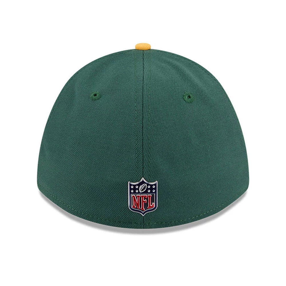 Pictured is this NFL Draft 2026 Green Bay Packers 39THIRTY M-Crown Stretch Fit cap in dark green. 5