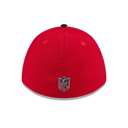 Pictured is this NFL Draft 2026 San Francisco 49ers 39THIRTY M-Crown Stretch Fit cap in red. 5