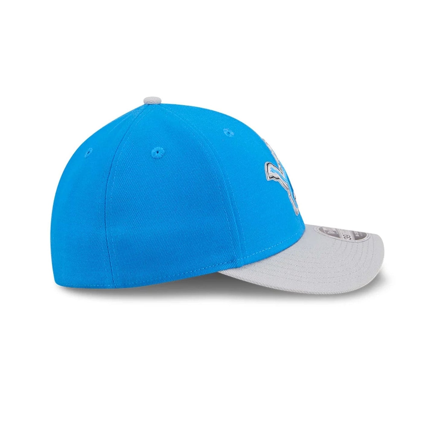 Pictured is this NFL Draft 2026 Detroit Lions 39THIRTY M-Crown Stretch Fit cap in blue. 7