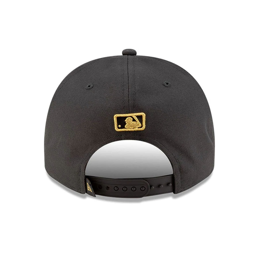 Pictured is this LA Dodgers MLB Parade 2025 Charcoal 9FIFTY A-Frame Snapback adjustable cap. 5