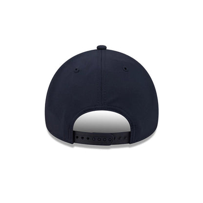 Pictured is this MLB Quickstrike Seattle Mariners 9FORTY Apex cap in navy. 4