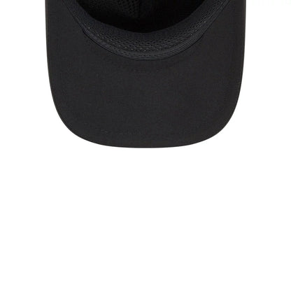Pictured is this MLB Quickstrike New York Yankees 9FORTY Apex cap in black. 7