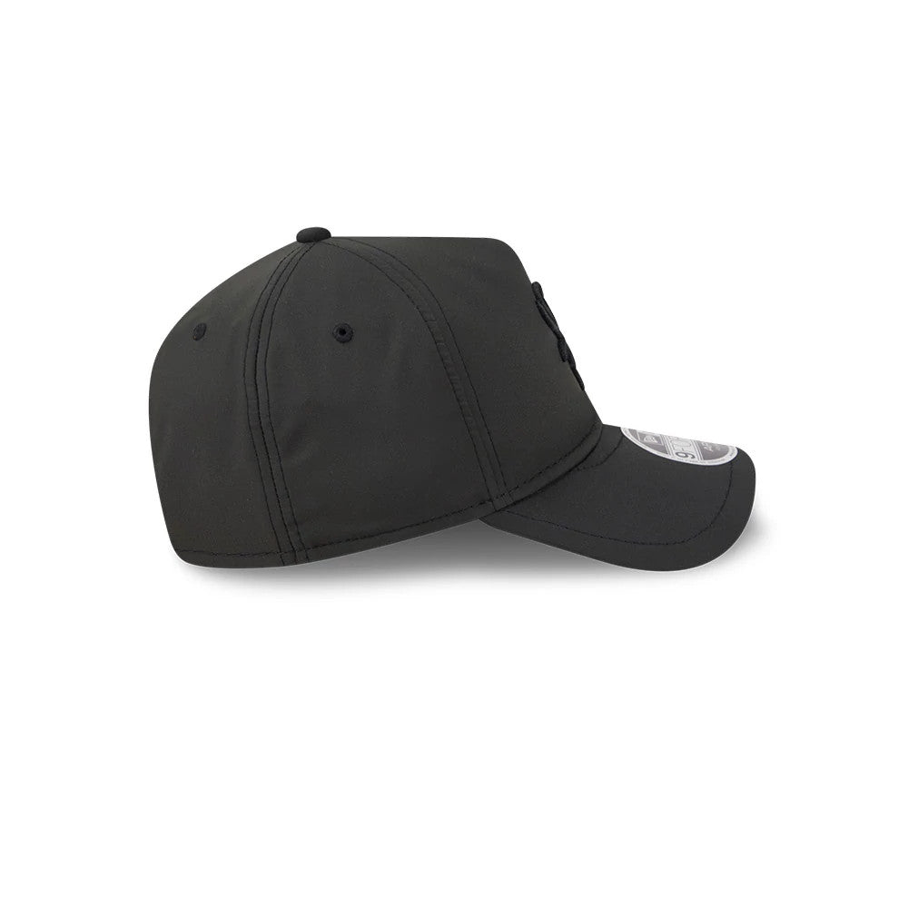 Pictured is this MLB Quickstrike Chicago White Sox 9FORTY Apex cap in black on black. 6