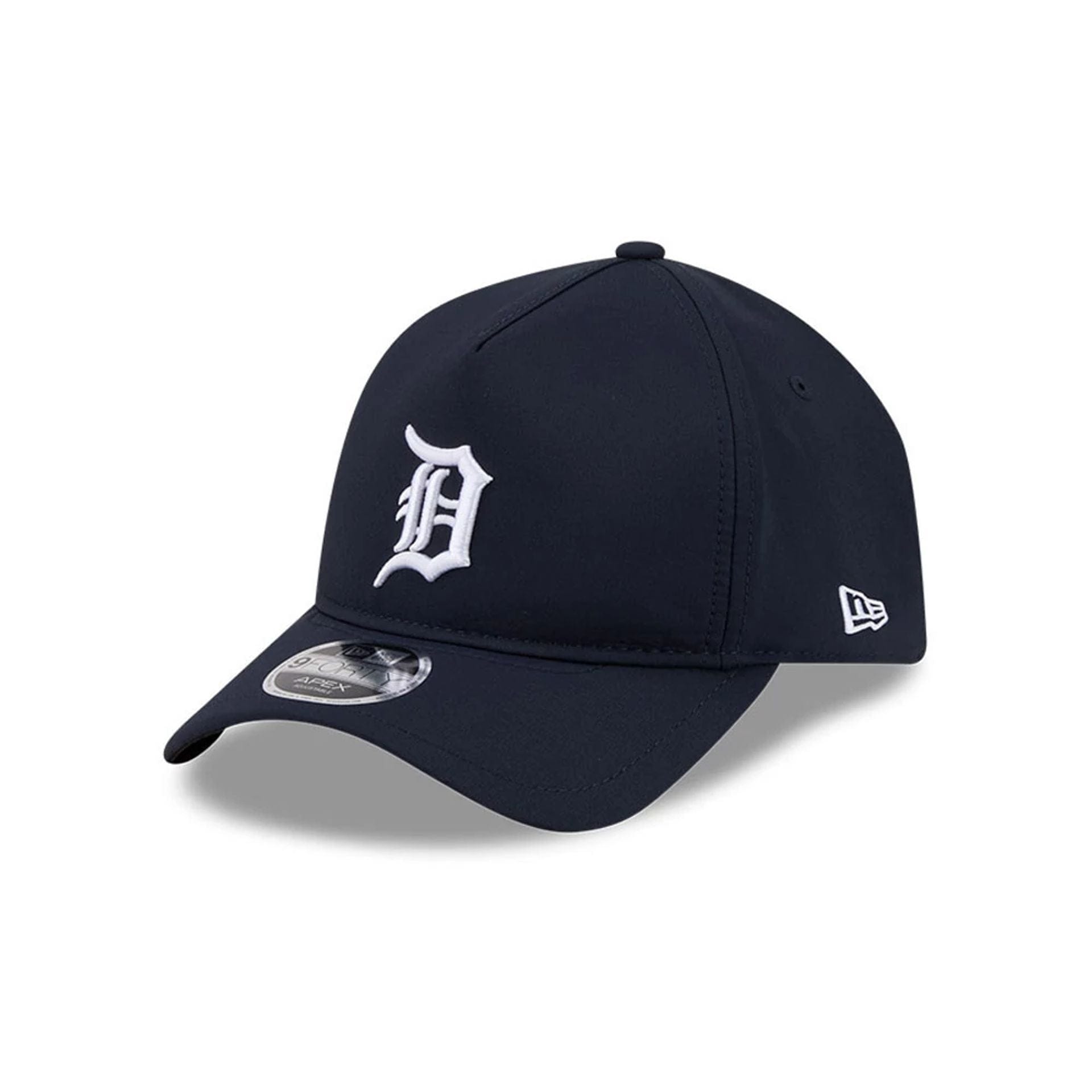 Pictured is this MLB Quickstrike Detroit Tigers 9FORTY Apex cap in navy. 1