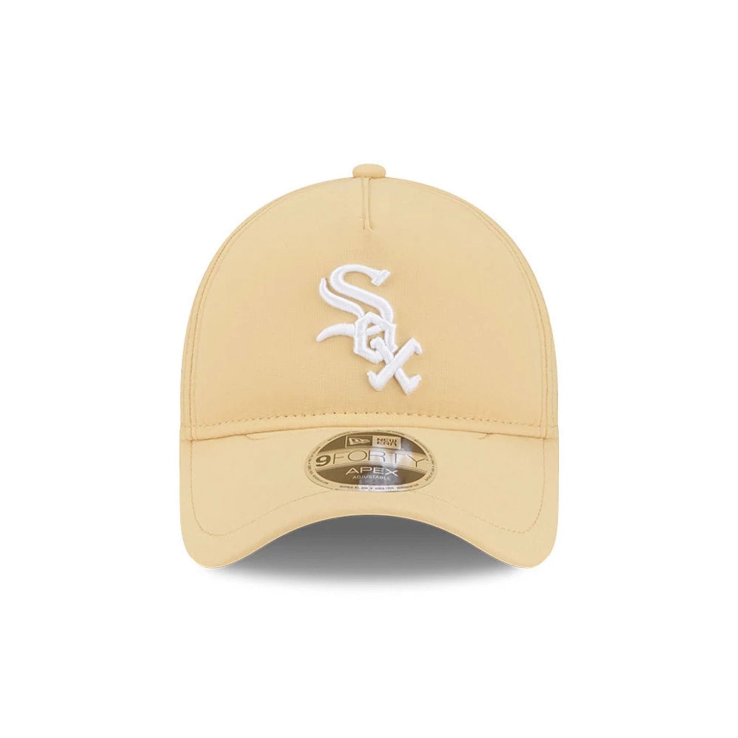 Pictured is this MLB Quickstrike Chicago White Sox 9FORTY Apex cap in white. 3