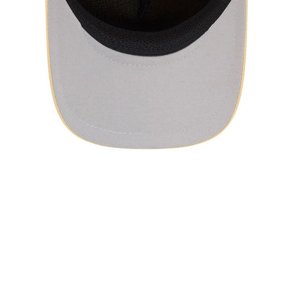 Pictured is this MLB Quickstrike Chicago White Sox 9FORTY Apex cap in white. 2
