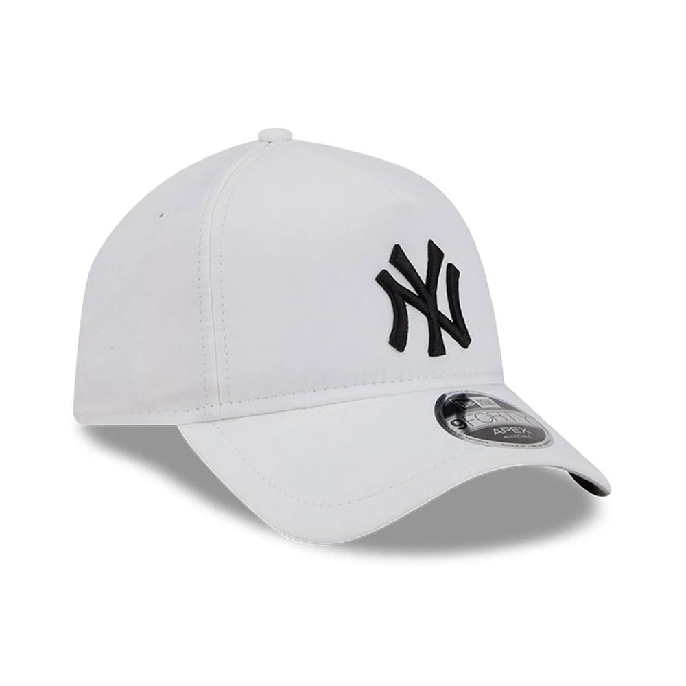 Pictured is this MLB Quickstrike New York Yankees 9FORTY Apex cap in white. 4