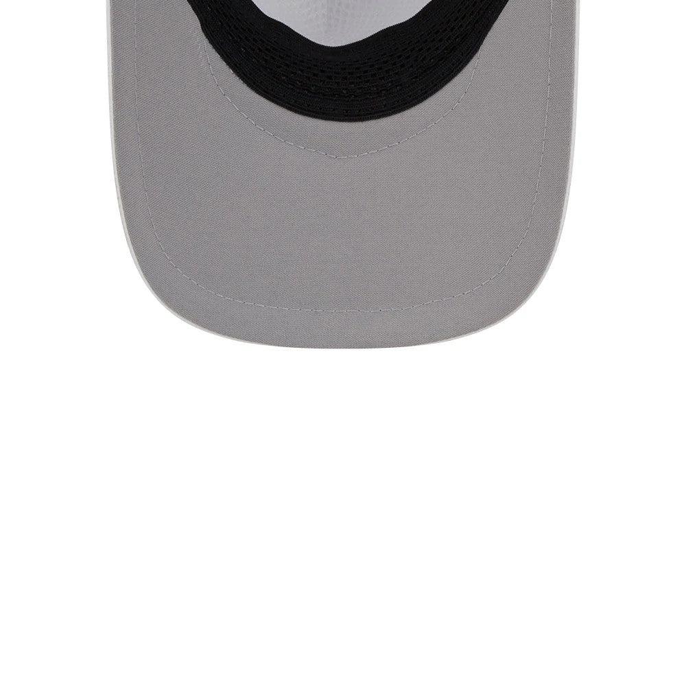 Pictured is this MLB Quickstrike New York Yankees 9FORTY Apex cap in white. 2