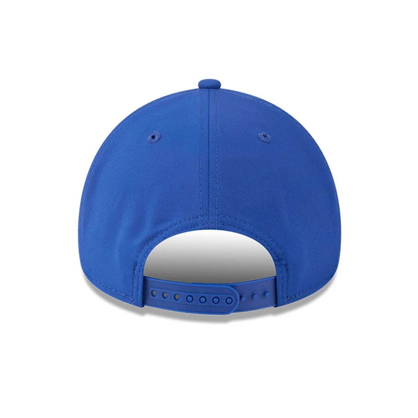 Pictured is this MLB Quickstrike New York Mets 9FORTY Apex cap in blue. 5
