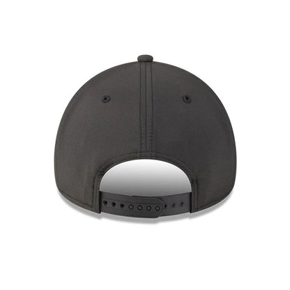 Pictured is this MLB Quickstrike San Francisco Giants 9FORTY Apex cap in black. 4