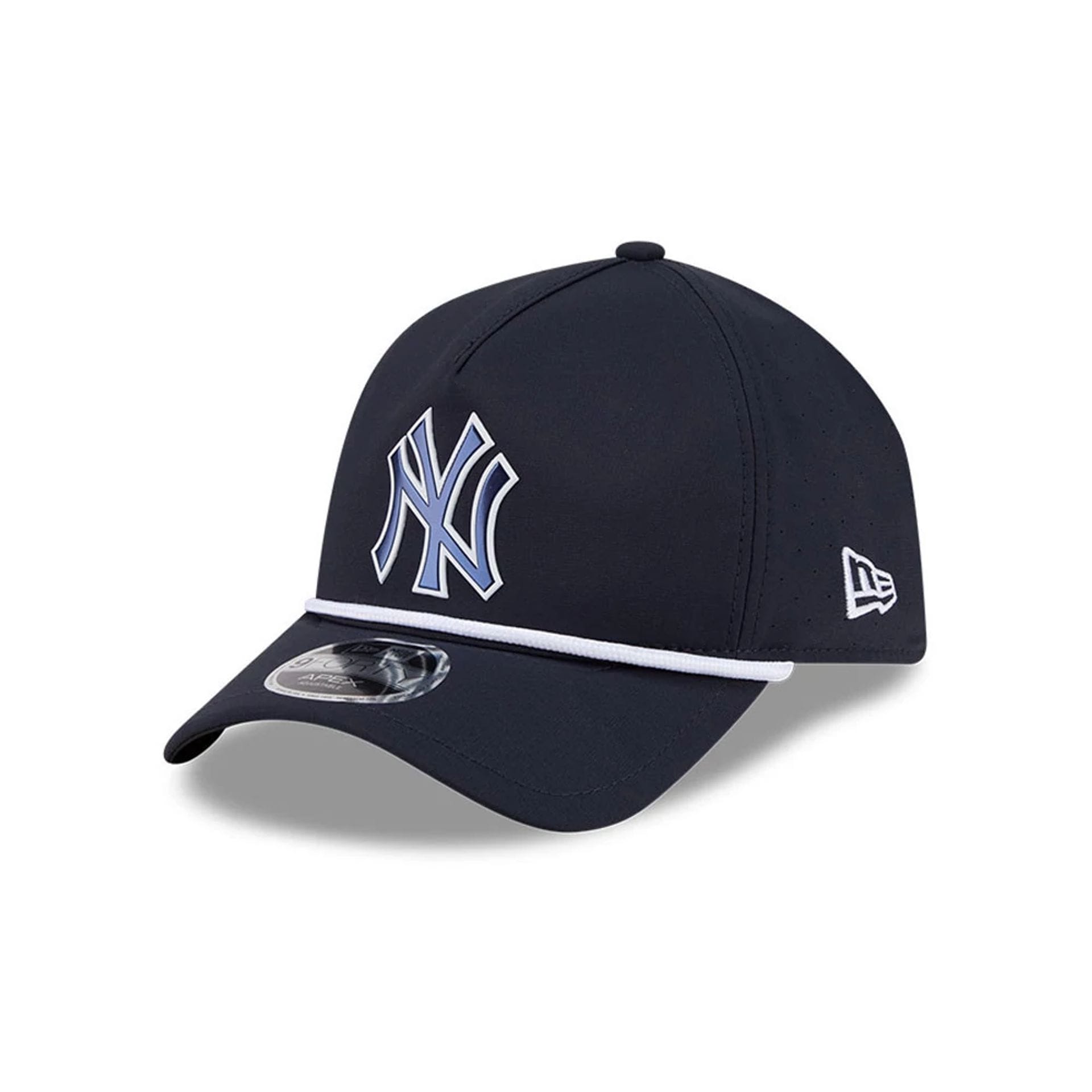 Pictured is this MLB Quickstrike New York Yankees 9FORTY Apex cap in navy. 1