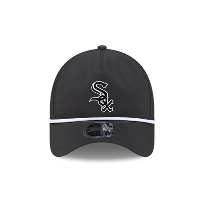 Pictured is this MLB Quickstrike Chicago White Sox 9FORTY Apex cap in black. 2