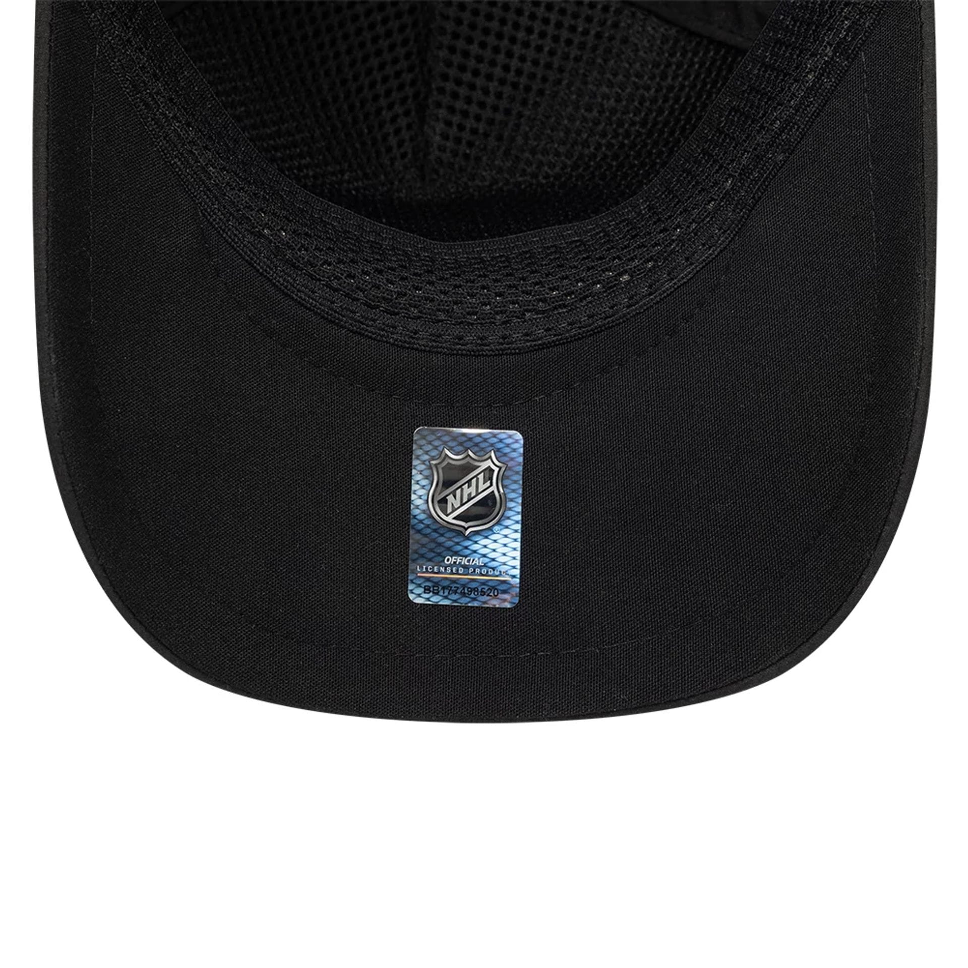 Pictured is this NHL Quickstrike LA Kings 9FORTY Apex cap in black. 7