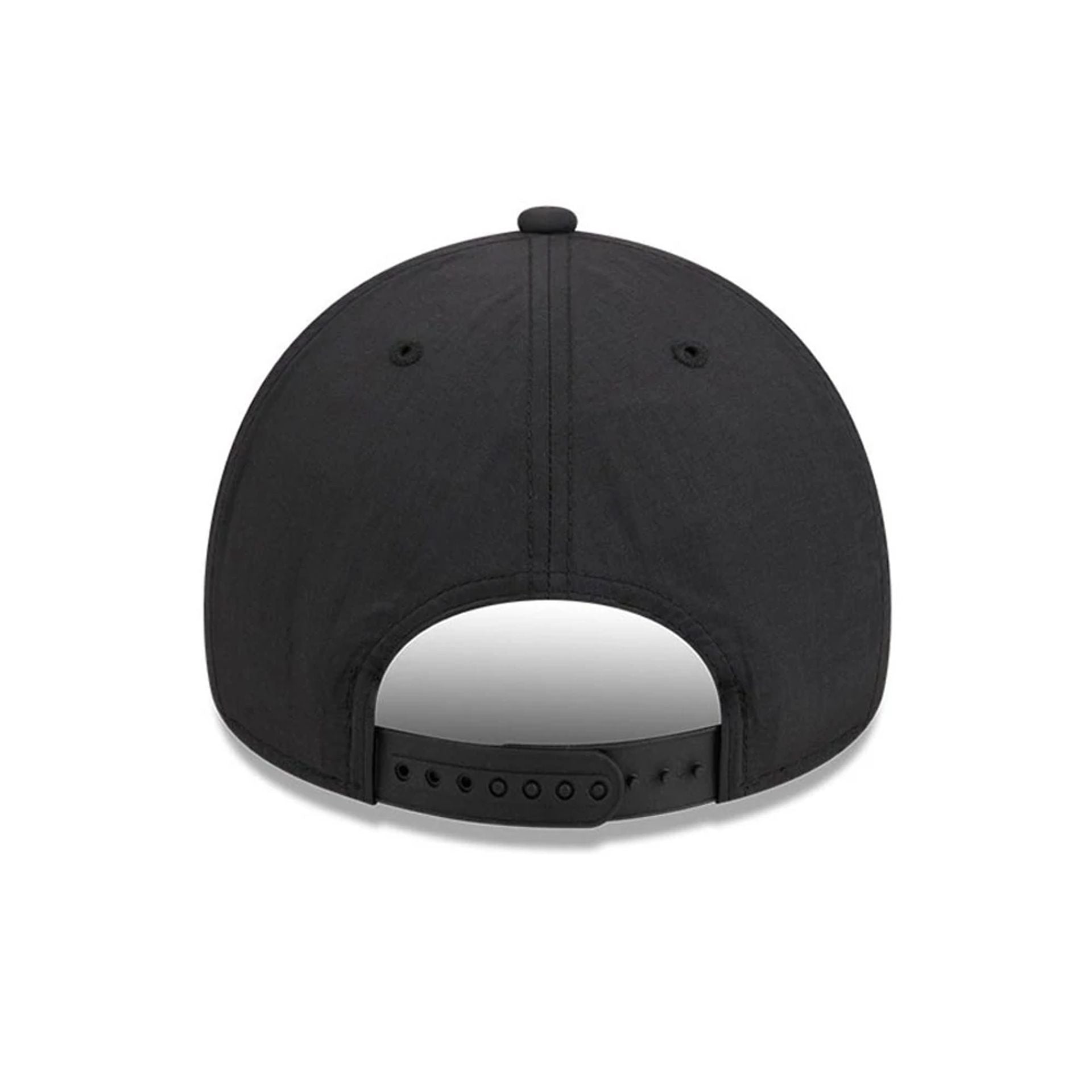 Pictured is this NFL Quickstrike Las Vegas Raiders 9FORTY Apex cap in black. 4