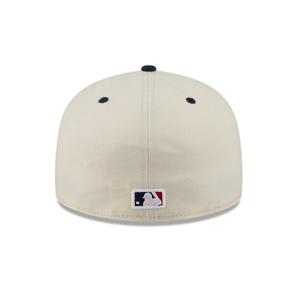 Pictured is this MLB 4th Of July 2026 New York Yankees 59FIFTY Fitted cap in cream. 6