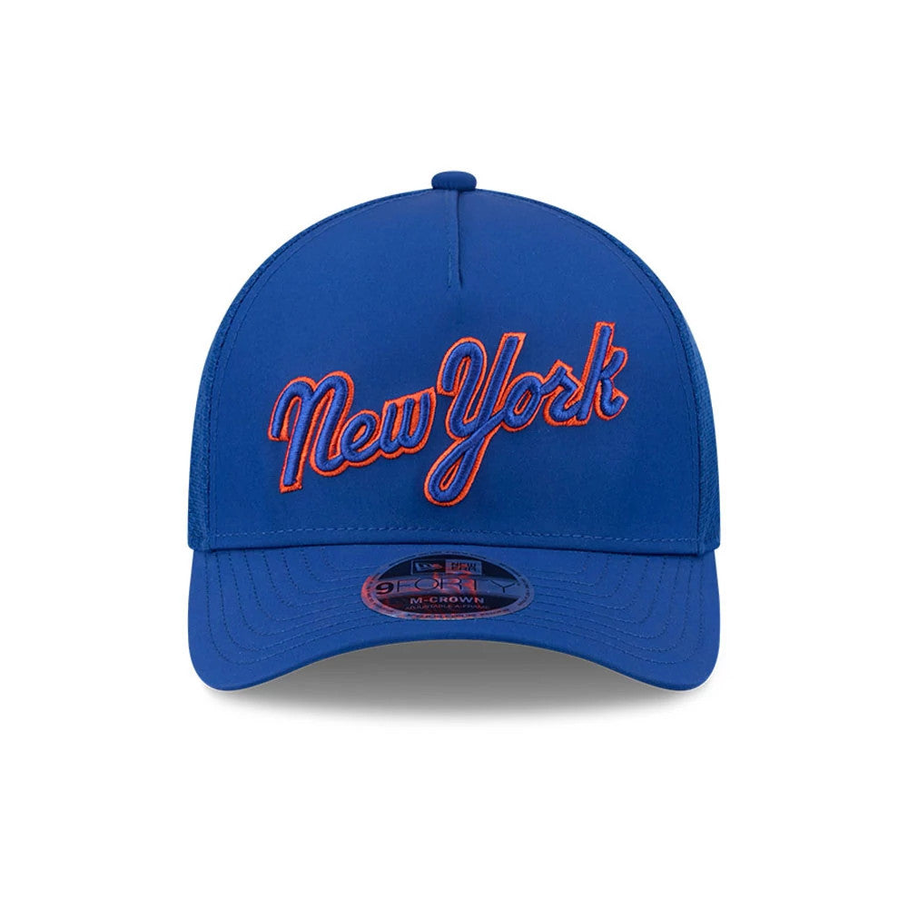 Pictured is this MLB Batting Practice 2026 New York Mets 9FORTY M-Crown A-Frame Adjustable cap in blue. 2