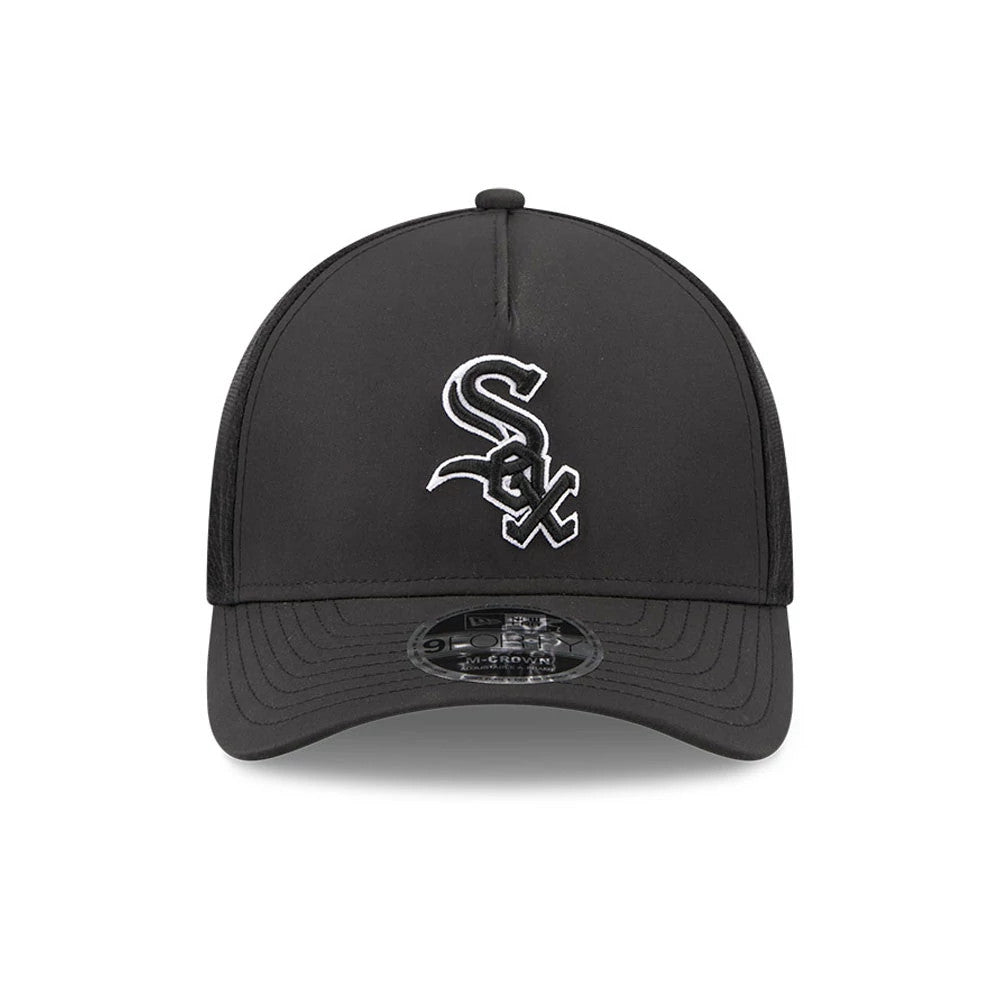 Pictured is this MLB Batting Practice 2026 Chicago White Sox 9FORTY M-Crown A-Frame Adjustable cap in black. 2