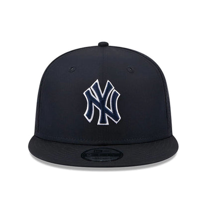 Pictured is this MLB Batting Practice 2026 New York Yankees 9FIFTY Snapback Adjustable cap in navy. 3