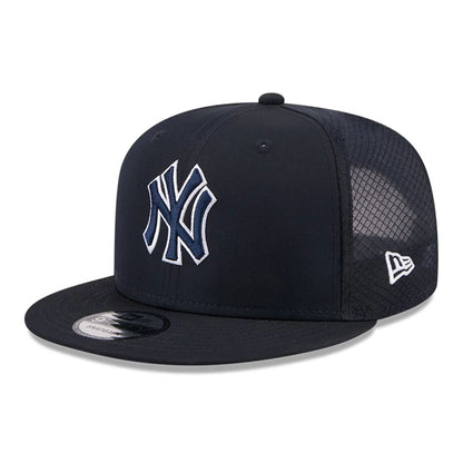 Pictured is this MLB Batting Practice 2026 New York Yankees 9FIFTY Snapback Adjustable cap in navy. 1