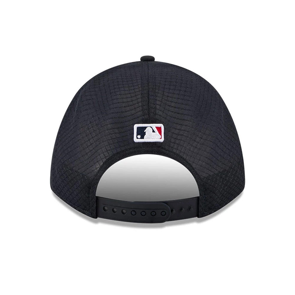 Pictured is this MLB Batting Practice 2026 Boston Red Sox 9FORTY M-Crown A-Frame Adjustable cap in navy. 4